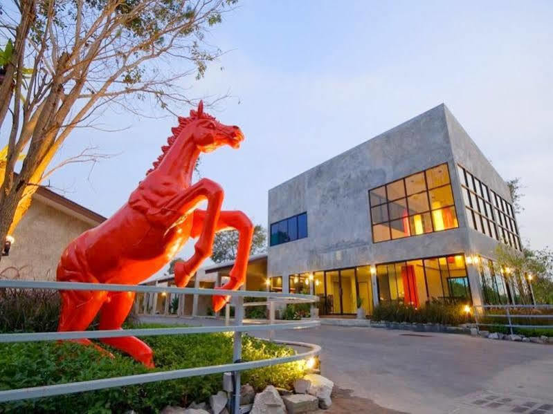 Red Horse Resort Pattaya Εξωτερικό φωτογραφία